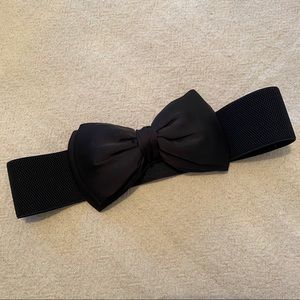 VINTAGE Satin Bow Belt